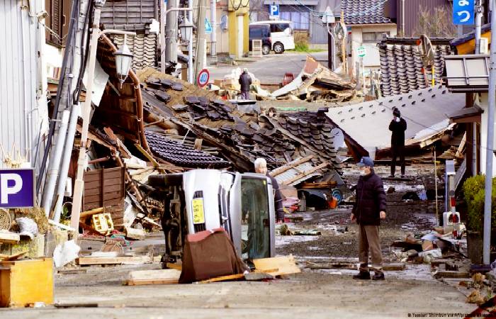 Japan PM stated that the country is battling against time to save people struck under rubbles