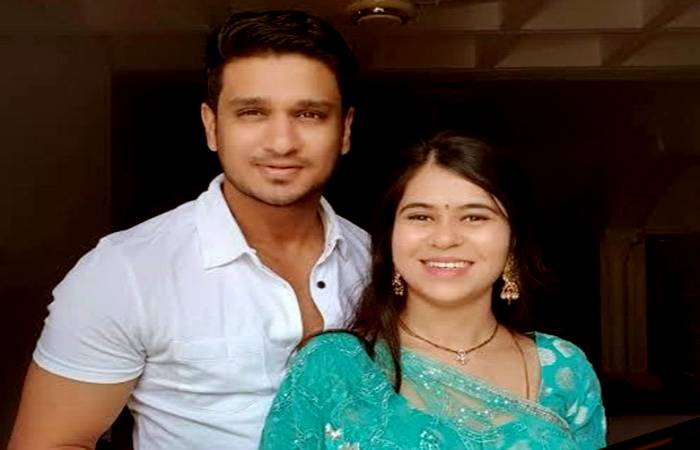 Nikhil and his wife become parents of a baby boy