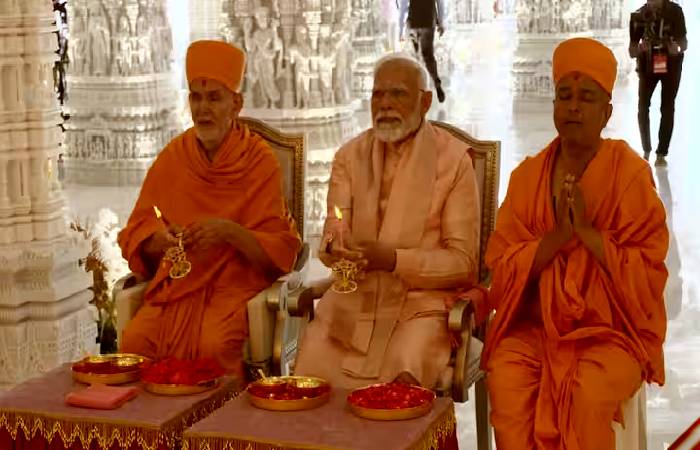 PM Narendra Modi inaugurating Abu Dhabi Hindu Temple