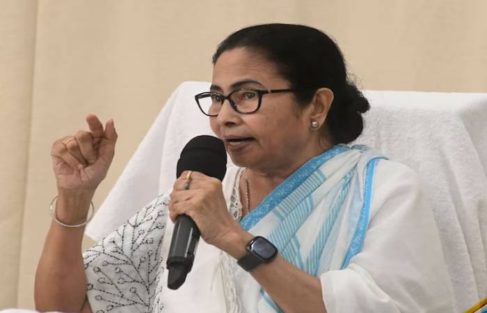 Mamata Banerjee is admitted in hospital and being treated by major group of doctors