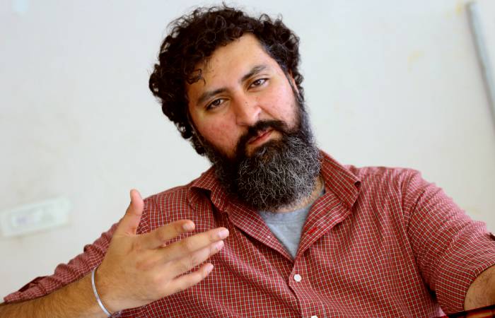 Nihir Kapoor talks about his journey in making Record Break movie