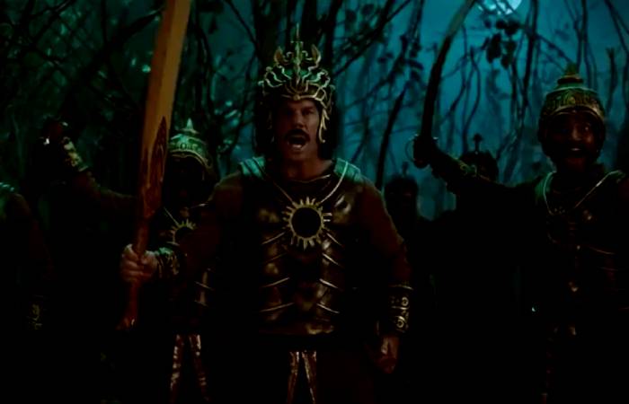 David Warner as Baahubali in a funny ad with SS Rajamouli