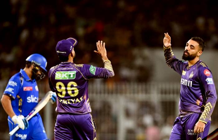 KKR spinners never let MI run away with the chase