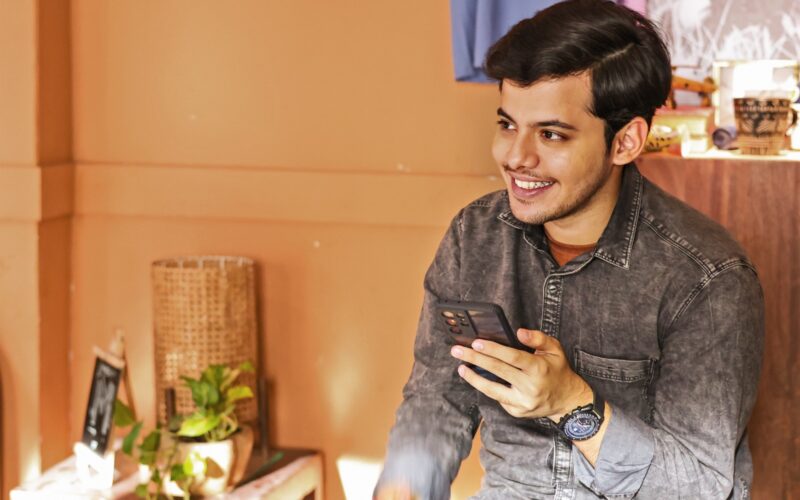 Darsheel Safary Gets Real in Gamerlog, Amazon MX Player