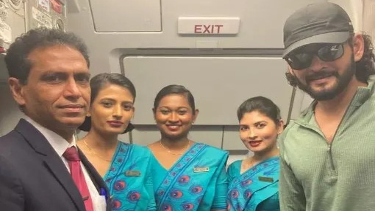 Mahesh Babu shares sweet moment with Sri Lanka airlines crew