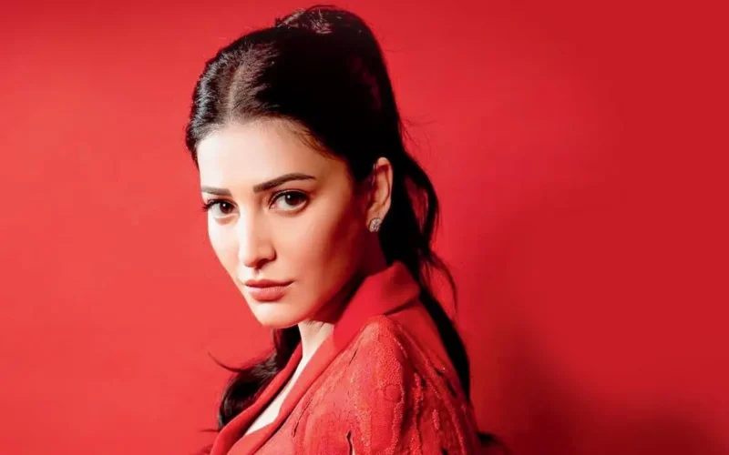 Shruti Haasan takes a break from social media, fans surprised