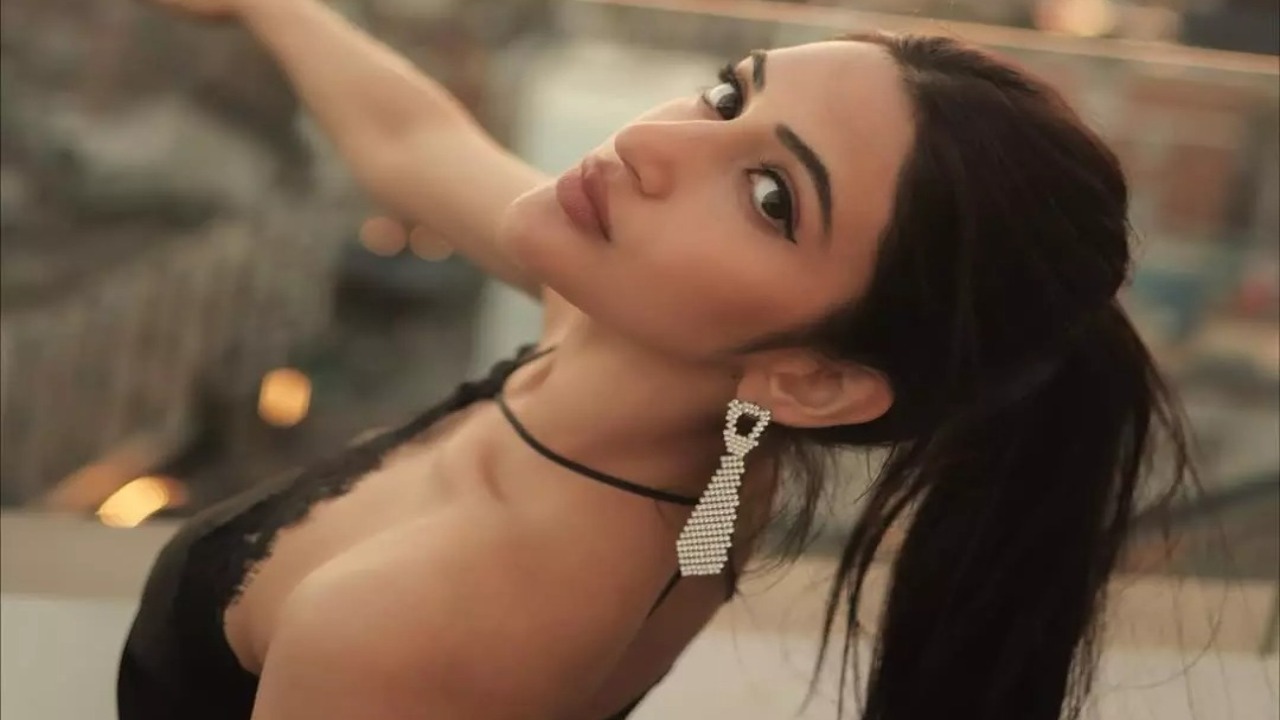 Sreeleela wows fans with stylish new photos