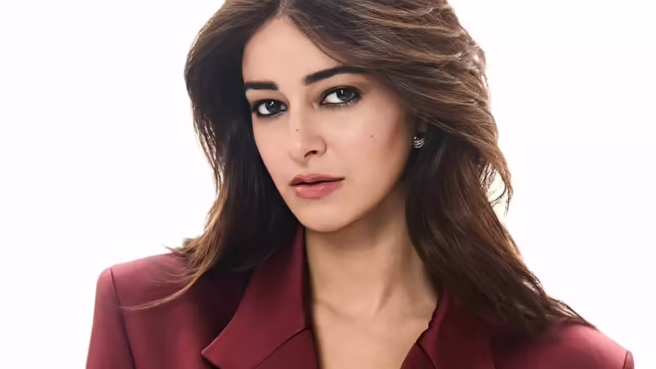 Ananya Panday on social media pressure and its impact