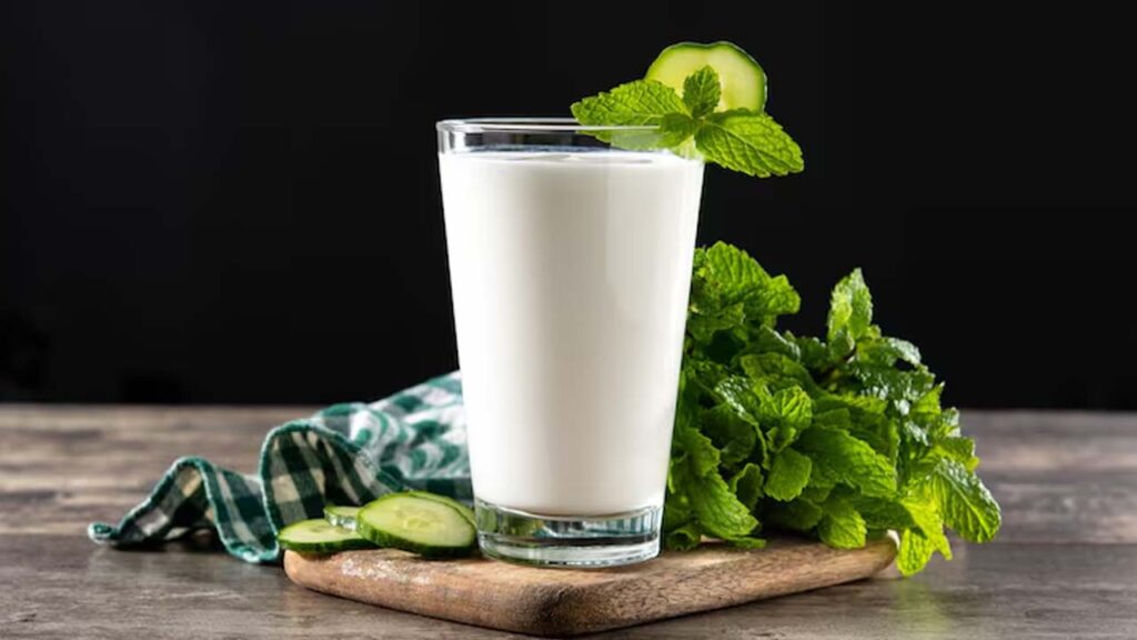 5 Types Of People Should Avoid Buttermilk This Summer